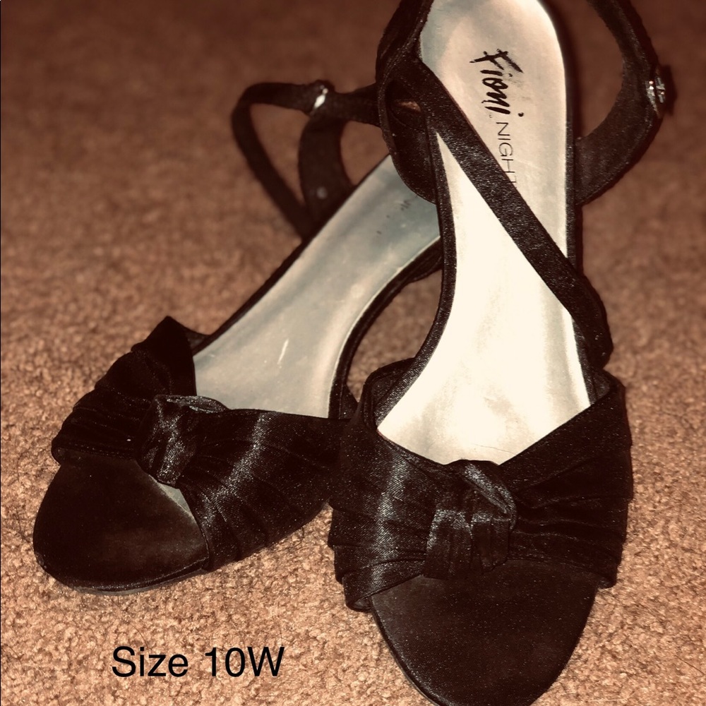 Black Size 10 open toed heels